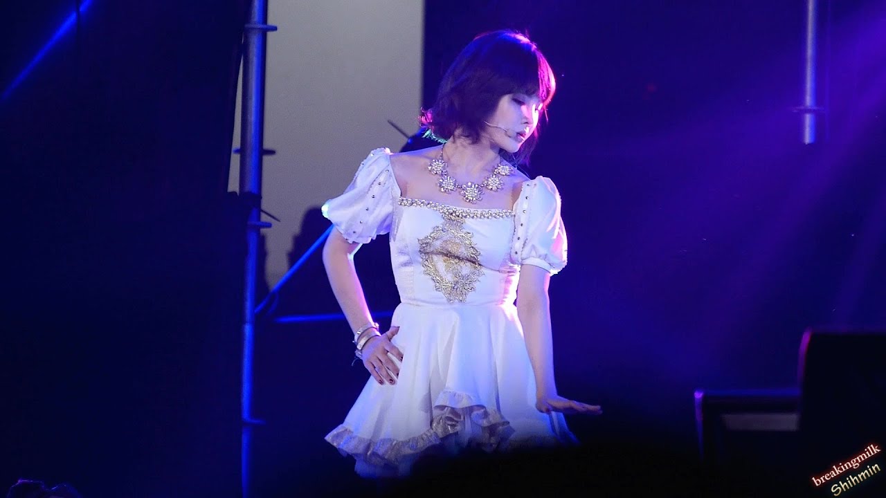 [fancam/직캠] 140119 T-ARA/티아라 - Boram cuts # Chengdu concert