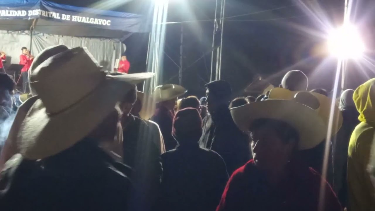 FIESTA PATRONAL PINGULLO BAJO.