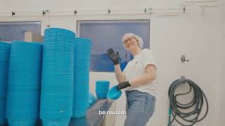 Friendlier Co-Founders Show You How to Reuse at the Toronto Zoo