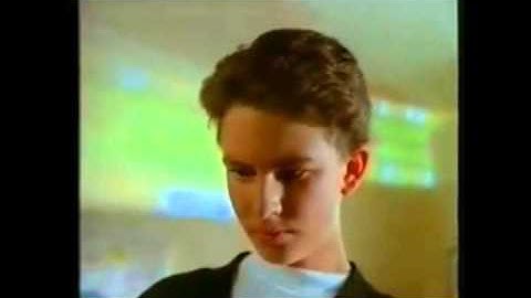 SinClair ZX Spectrum 128k advert James Bond 007 Special Edition advert from 1990