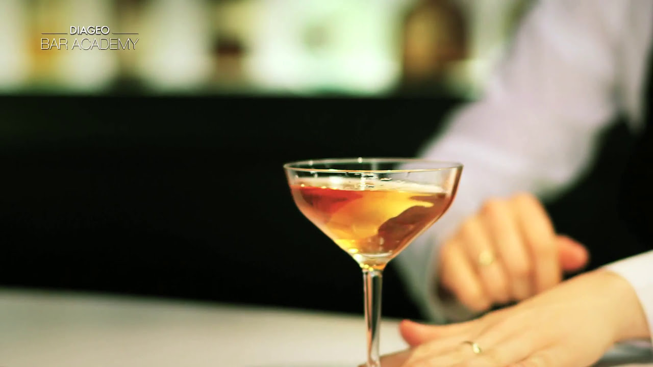 Mastering the Dry Manhattan: Cocktail Tutorial and Recipe - YouTube