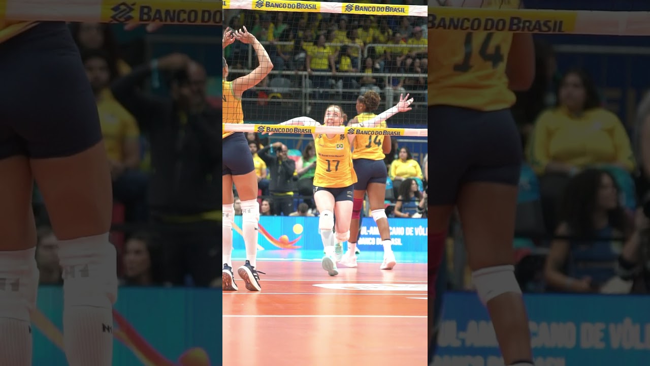 Seleção Brasileira Feminina no Maracanãzinho! 🔥#esporte #esportes #sport #Sports #vôlei #volley