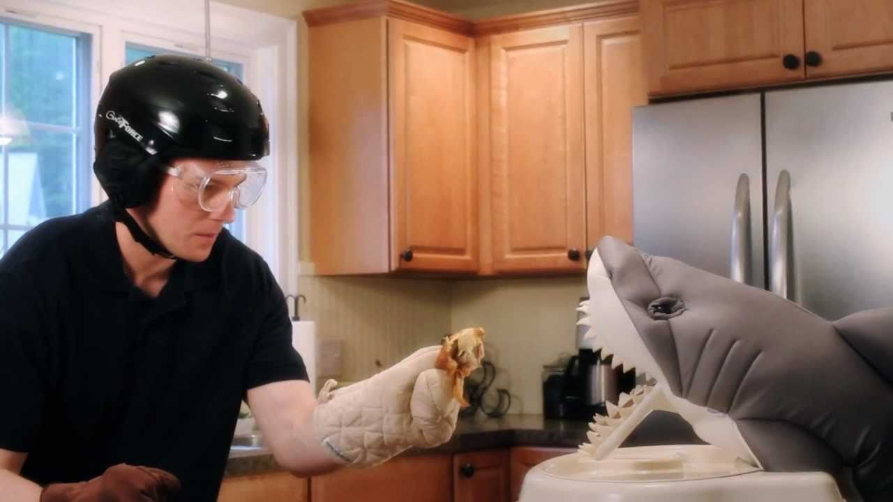 Feeding Time: Discovery Channel Shark Week 2011 Contest Winner