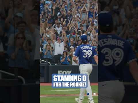 Trey Yesavage exits after the pitching performance of a lifetime 👏 #Postseason