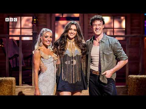 Belles performs 'Jolene' as Strictly pays tribute to Dolly Parton on Icons Week ❤️ ✨ Strictly 2026