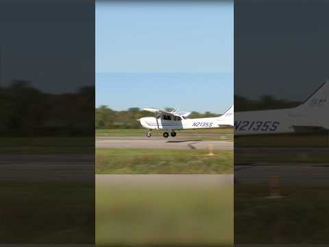 Cessna 172 Soft-Field Takeoff - shot on an old DV camcorder 🎥