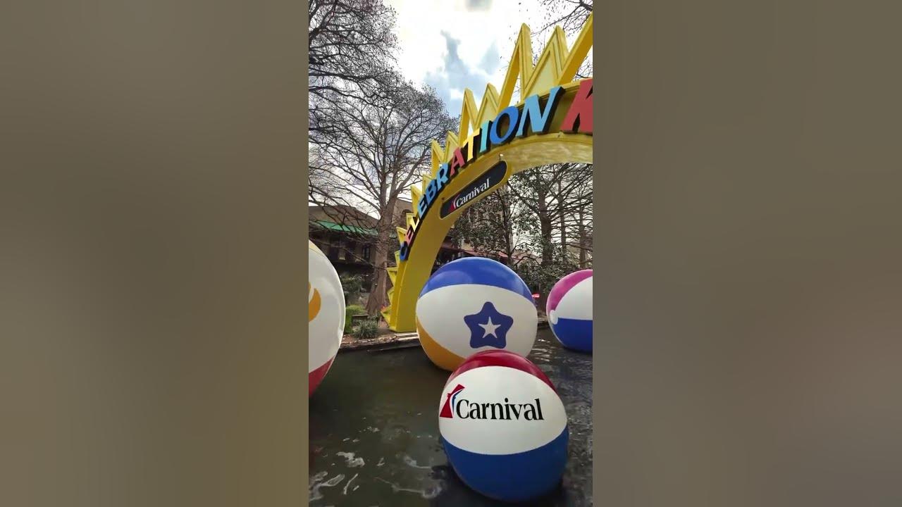 Today's afternoon stroll called for a piece of paradise!#Carnivalcruise #CelebrationKey #shorts