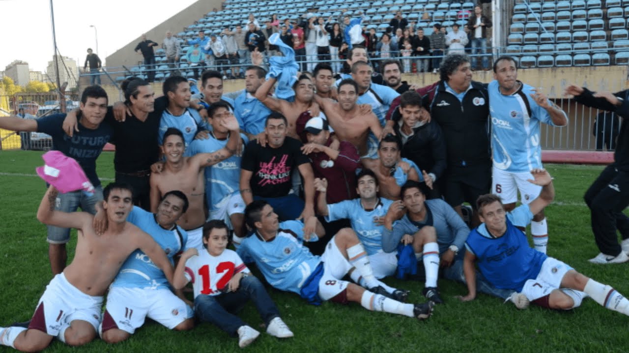 Querido Ascenso: UAI Urquiza, desde lo más bajo de la D al equipo que sueña  con llegar a la cumbre del fútbol argentino