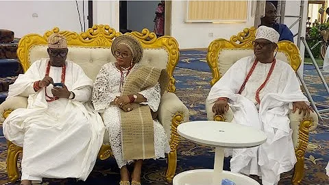 WATCH OONI OF IFE BROTHER’S REACTION AS PEOPLE TALK ABOUT HIM AT HIS 60TH BIRTHDAY CELEBRATION