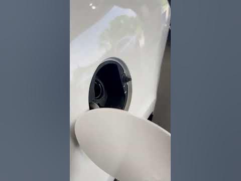 Chevy Traverse over pressurized gas tank (EVAP failure) - YouTube