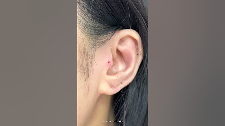 Your Sign to Clean Your Ear Piercing Jewelry