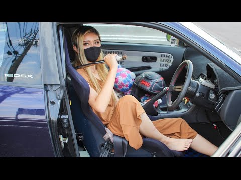 23才童貞キラー女性整備士の愛車は180SX。