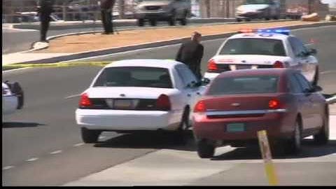Cop kills gunman after I-40 chase