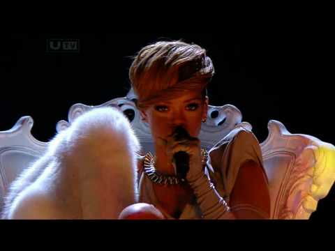 HD Rihanna - Russian Roulette Live (Nokia Concert In London) 