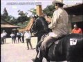 Antonio Aguilar montando a Amadeus, caballo de paso fino colombiano