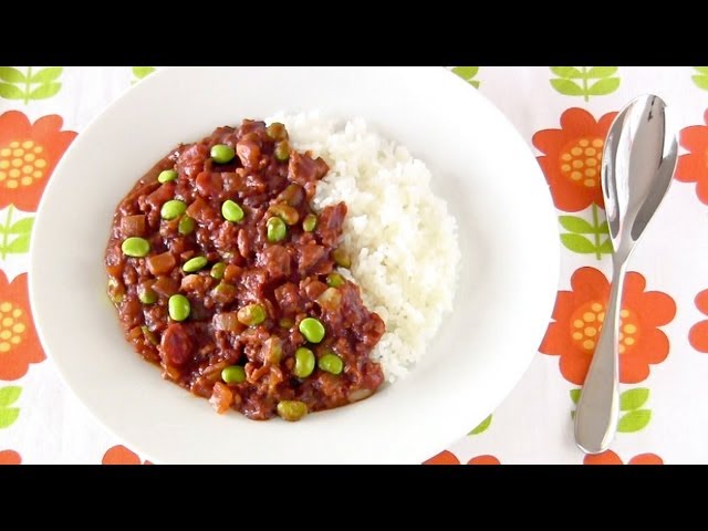 Quick Edamame Keema Curry (Easy Recipe) クイック 枝豆 キーマカレー (時短 レシピ) | ochikeron