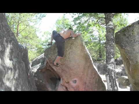2012.06.02 Fontainebleau Rocher aux Sabots bouldering
