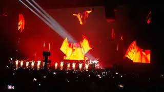 Another brick in the wall - Roger Waters - Lisbon 2018 - Altice Arena  - 20180520 220853 screenshot 1