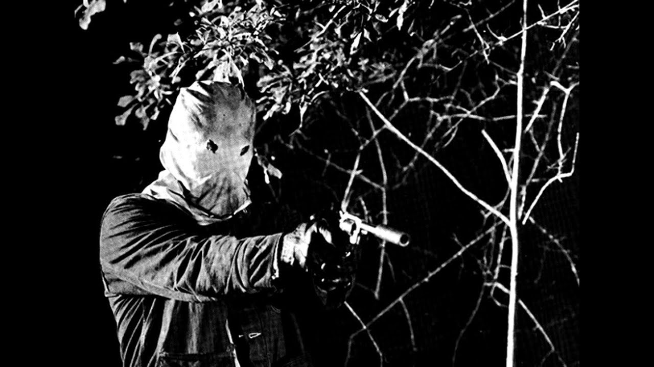 Город который боялся заката 2014. Эвиленко андрей романович. Самый опасный серийный убийца. Уважаемый мистер гейси 2010. Топ 10 маньяков убийц.