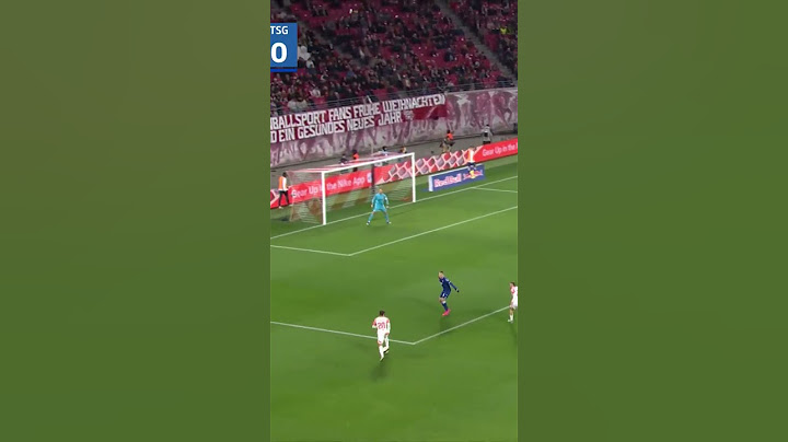 Xavi Simons with a Shot on Target vs. TSG 1899 Hoffenheim