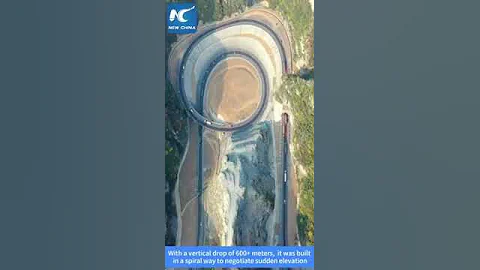 Stunning Birds Eye View Of Winding Mountain Highway In China's Shanxi - DayDayNews