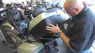 BMW K1600GTL Top Case Removal Instructions