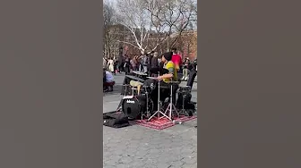 Manhattan New York - Washington Square park - Grooving to the beats !! Manhattan New York - Washington Square park - Grooving to the beats !!