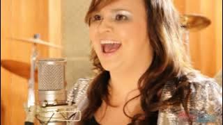 AMANDA FERRARI - VAI TER VIRADA (CLIPE OFICIAL)