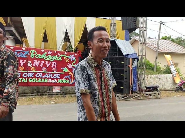 Joget Santuy Pinggir Jalan - OT Idola Entertainment class=