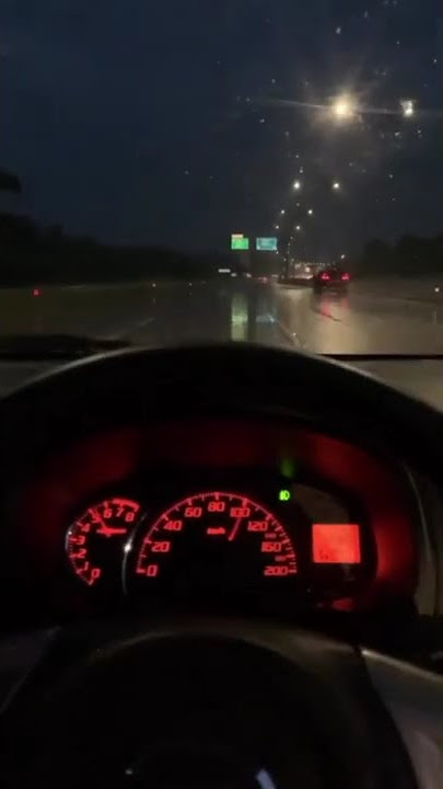 STORY WA NAIK MOBIL DI TOL (MYNAMEISMAIL)