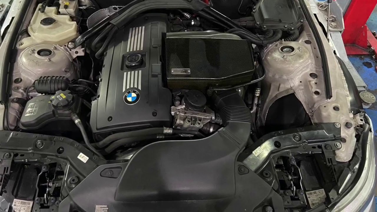 BMW Z4 35is Intake Valve Walnut Blast Decarbonization YouTube