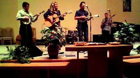 Help is on the way sung by Erdie and Julie Price.MOV