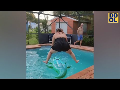 TRY NOT TO LAUGH WATCHING FUNNY FAILS VIDEOS 2022 #204