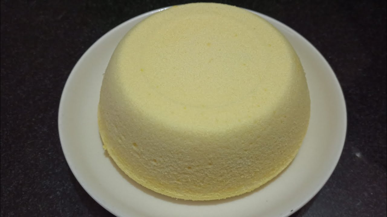 Chi tiết công thức và cách làm bánh bông lan hấp nước cốt dừa không cần lò nướng siêu mềm mịn, xốp.