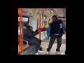 Mr Boris Becker prank les anglais dans le métro 🤣🤣 の動画、YouTube動画。