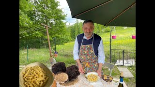 Egg-based pasta, parmesan and black truffle.