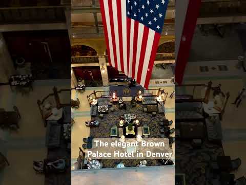 Videó: Uzsonna a denveri Brown Palace Hotelben