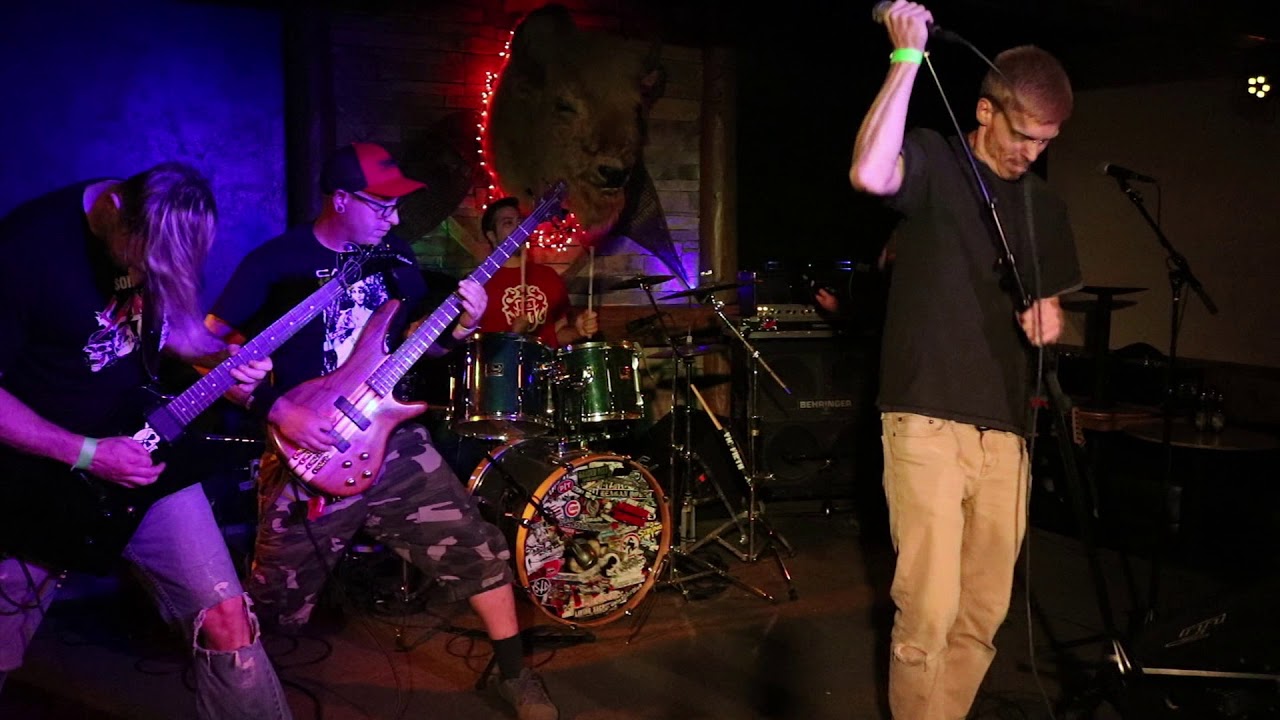 BlackCat Manor Louie's 8.18.17 no.1 YouTube