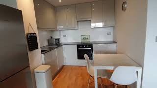 West One Sheffield: 1 Bedroom Apartment with balcony
