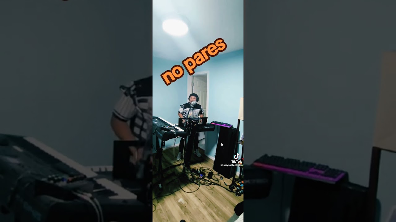 No Pares - Uri Y Sus Teclados