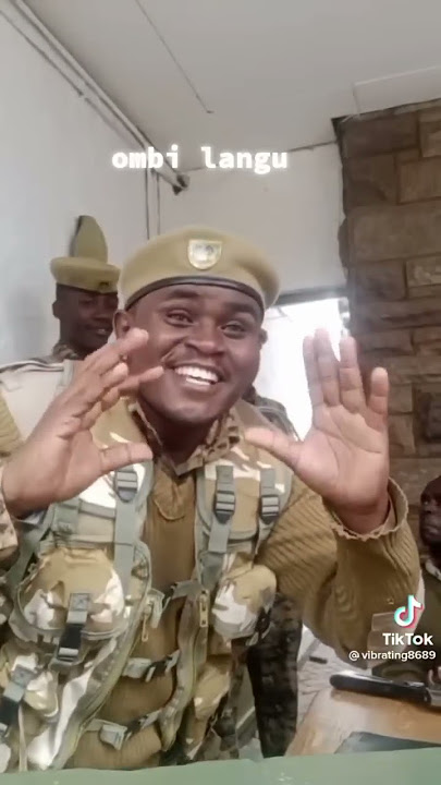 wengine wakubwa kuliko Mimi ila hawajiamini😂😂 nakutegemea baba🔥🔥