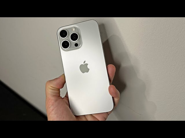 Unboxing de iPhone 15 Pro Max quase dá errado, e vídeo viraliza: 'Que  susto', Tecnologia