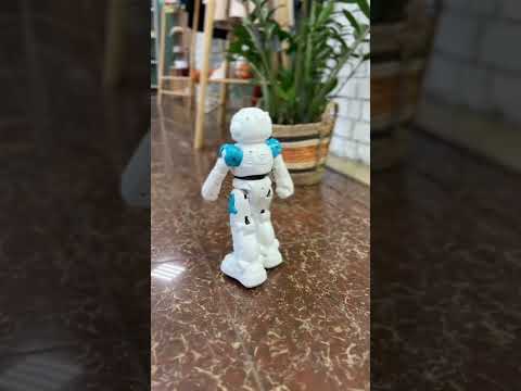 Робот WToys 65902, видео 1