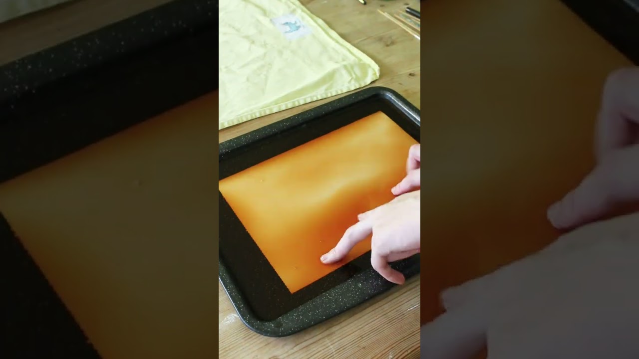 Tea staining paper makes it look old, good for pirate maps! #shorts