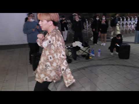 JHKTV] 홍대댄스 레드크루 이강용덜덜덜 hong dae k pop dance <strong>red</strong> crew lee gang <strong>yong</strong> shivering