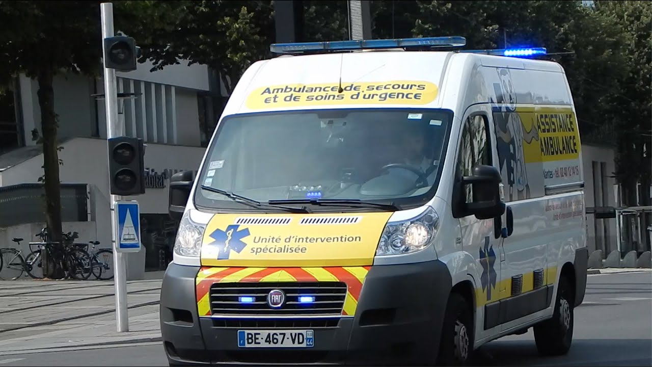 ASSISTANCE AMBULANCE Nantes direction hôpital - YouTube