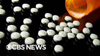 CVS, Walgreens announce $10B opioid settlement