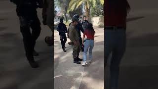 עימות עם סטודנטים עימות עם סטודנטים