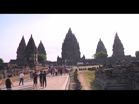 วีดีโอ: พิพิธภัณฑ์ศิลปะอากุงราย (พิพิธภัณฑ์ศิลปะอากุงราย) คำอธิบายและภาพถ่าย - อินโดนีเซีย: อูบุด (เกาะบาหลี)