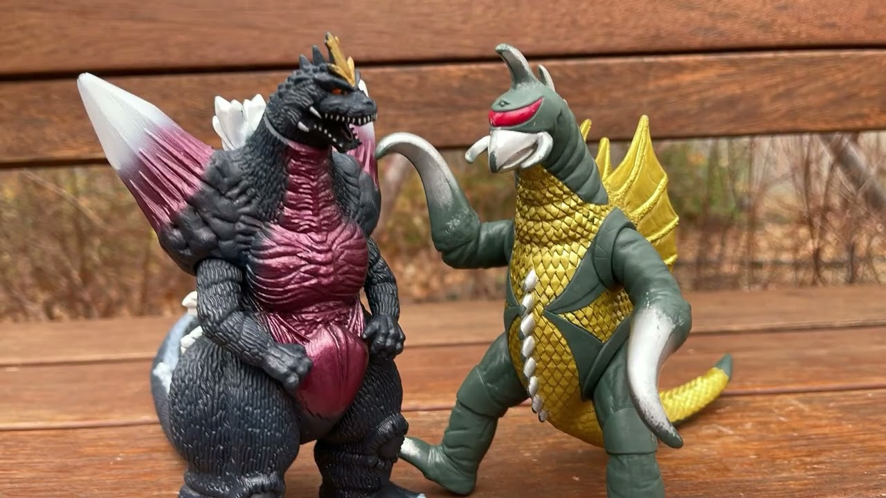 Godzilla and Anguirus vs Space Godzilla and Gigan (200 subscriber special) Part 2
